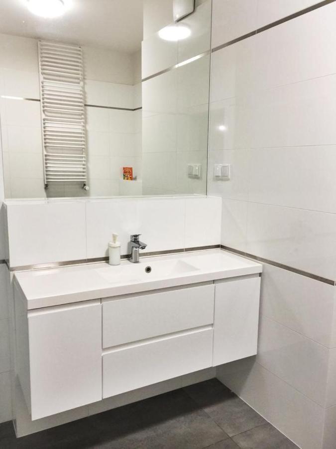 Apartamenty Zajezdnia Mtp بوزنان المظهر الخارجي الصورة